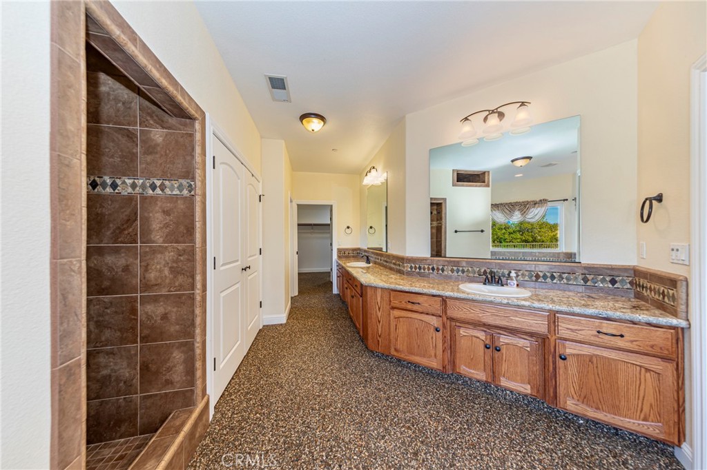 33099 Road 800, Raymond, CA 93653