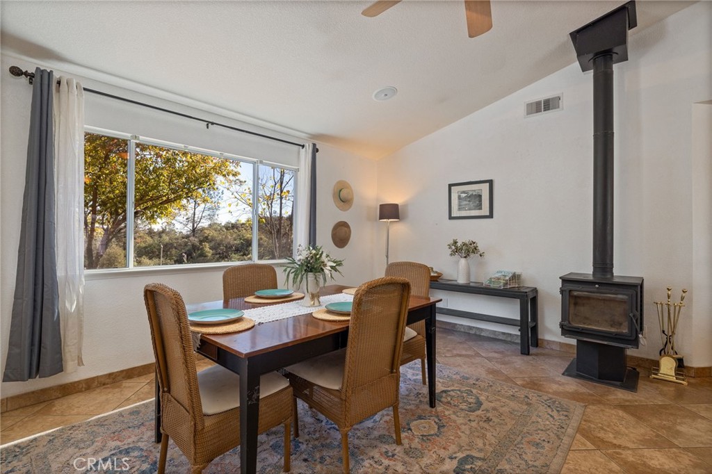 30301 E Longview Ln, Coarsegold, CA 93614