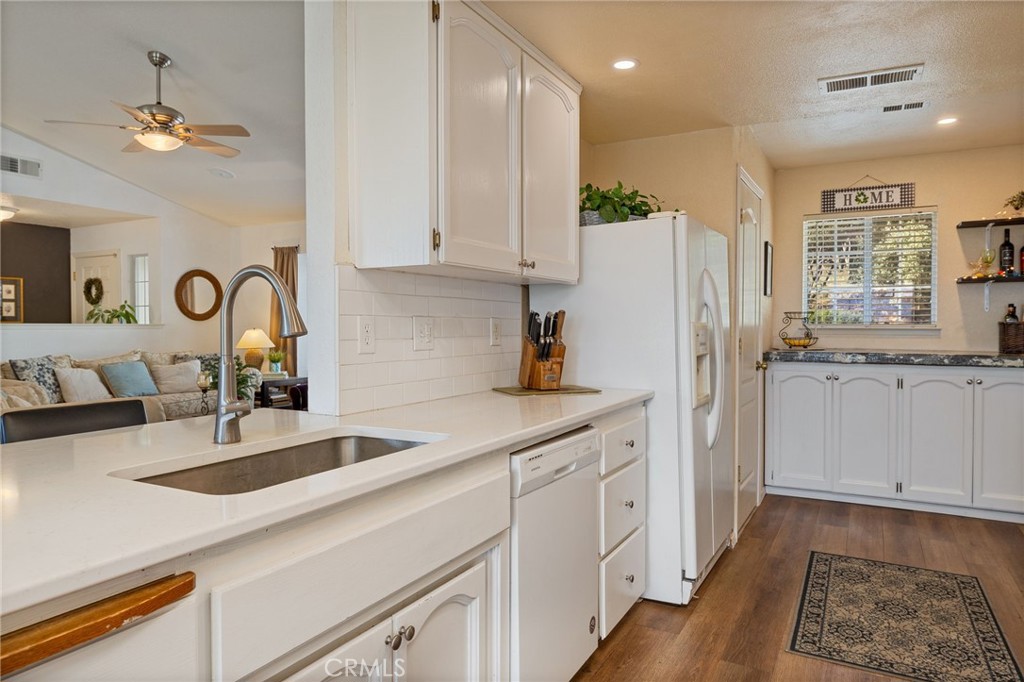 30301 E Longview Ln, Coarsegold, CA 93614