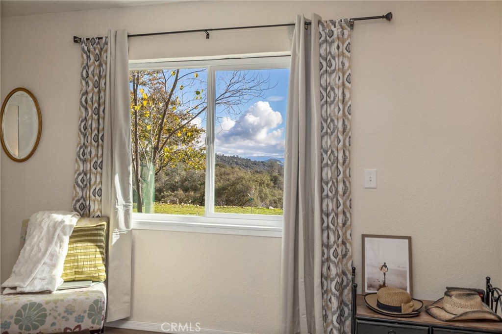 30301 E Longview Ln, Coarsegold, CA 93614