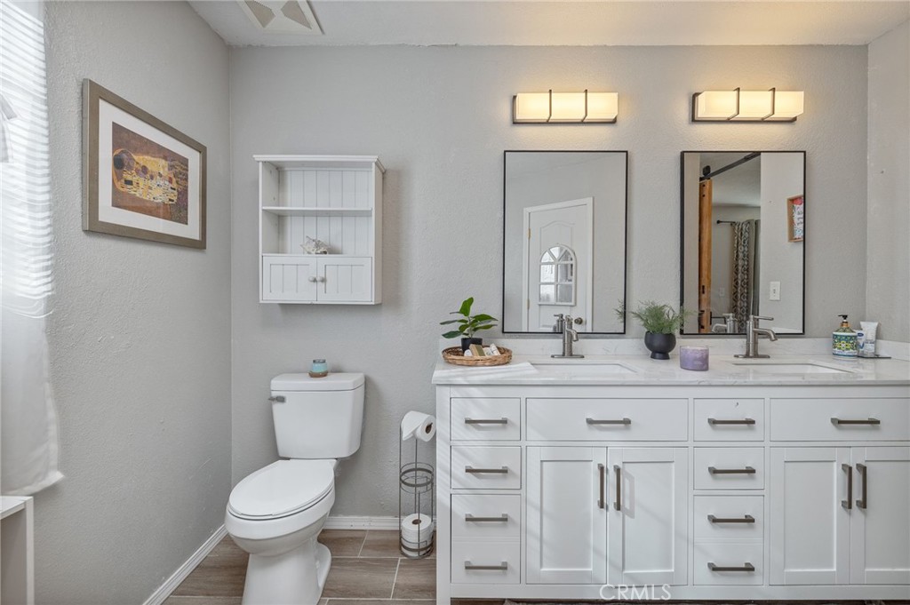 30301 E Longview Ln, Coarsegold, CA 93614