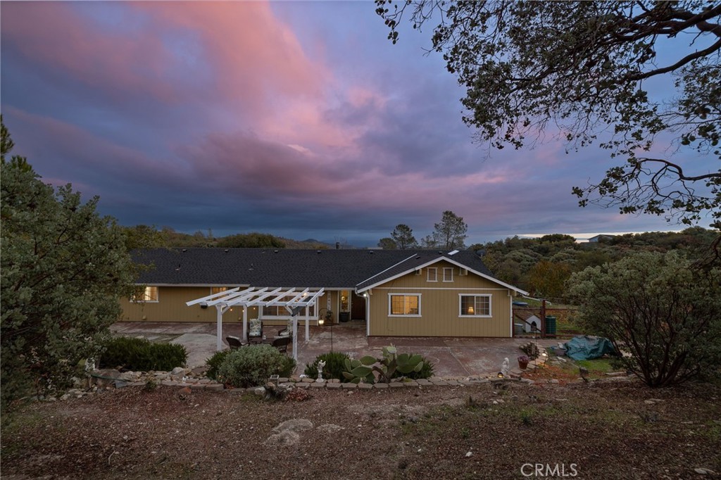 30301 E Longview Ln, Coarsegold, CA 93614