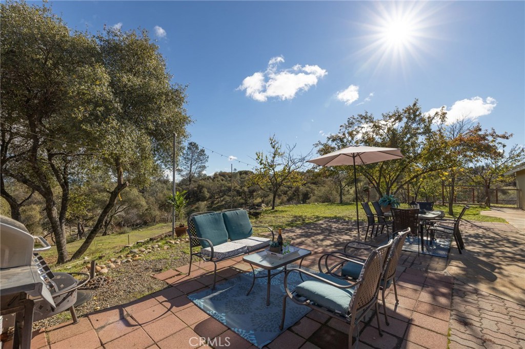 30301 E Longview Ln, Coarsegold, CA 93614