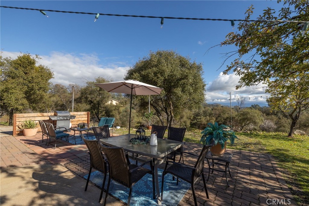 30301 E Longview Ln, Coarsegold, CA 93614