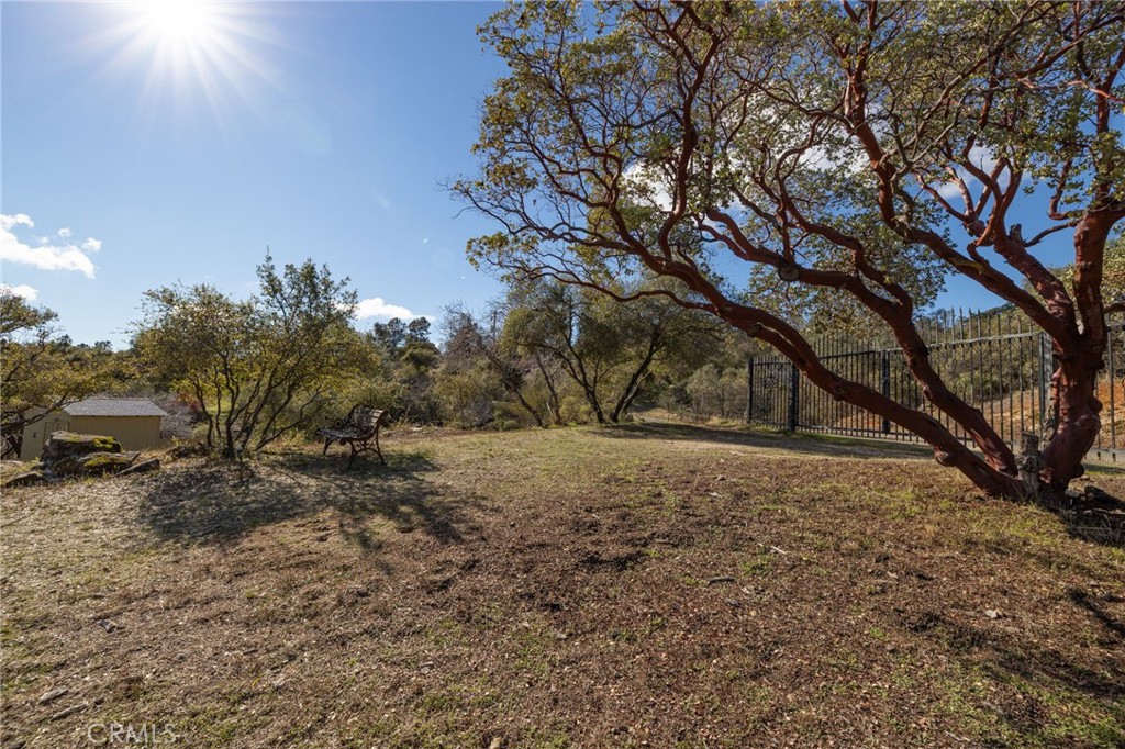 30301 E Longview Ln, Coarsegold, CA 93614