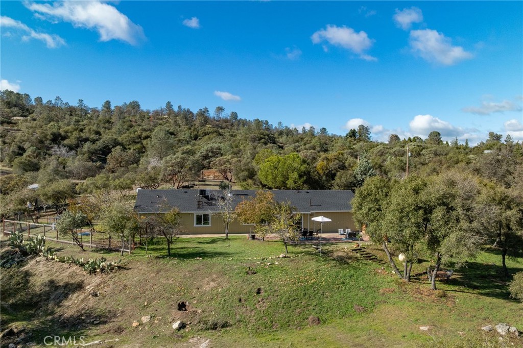 30301 E Longview Ln, Coarsegold, CA 93614