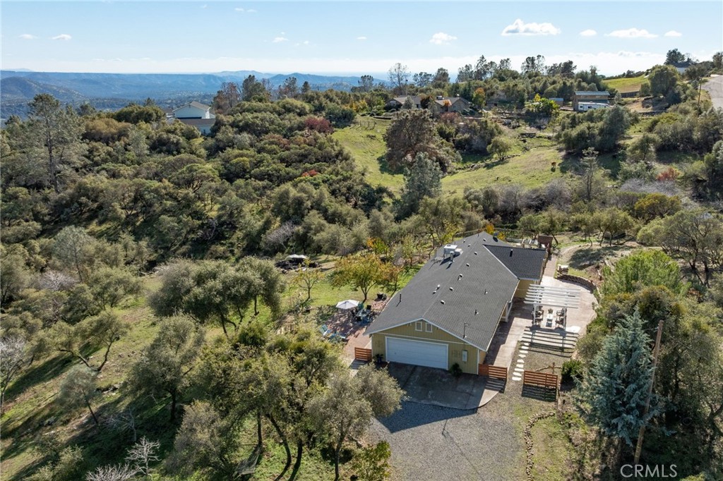 30301 E Longview Ln, Coarsegold, CA 93614