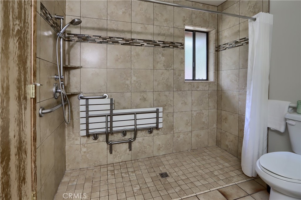 8041 Chilnualna Falls, Wawona, CA 95389