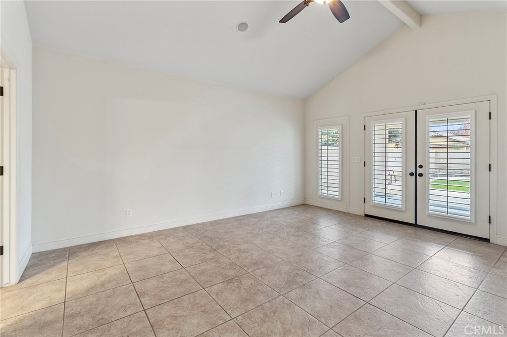 3255 Hollow, Madera, CA 93637