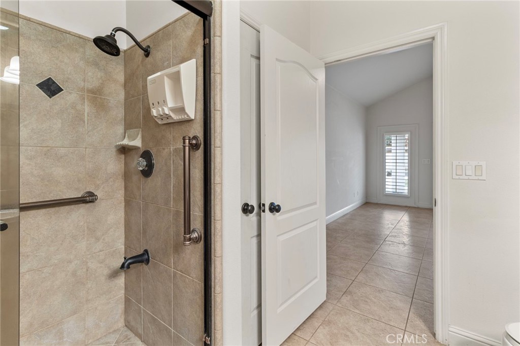 3255 Hollow, Madera, CA 93637