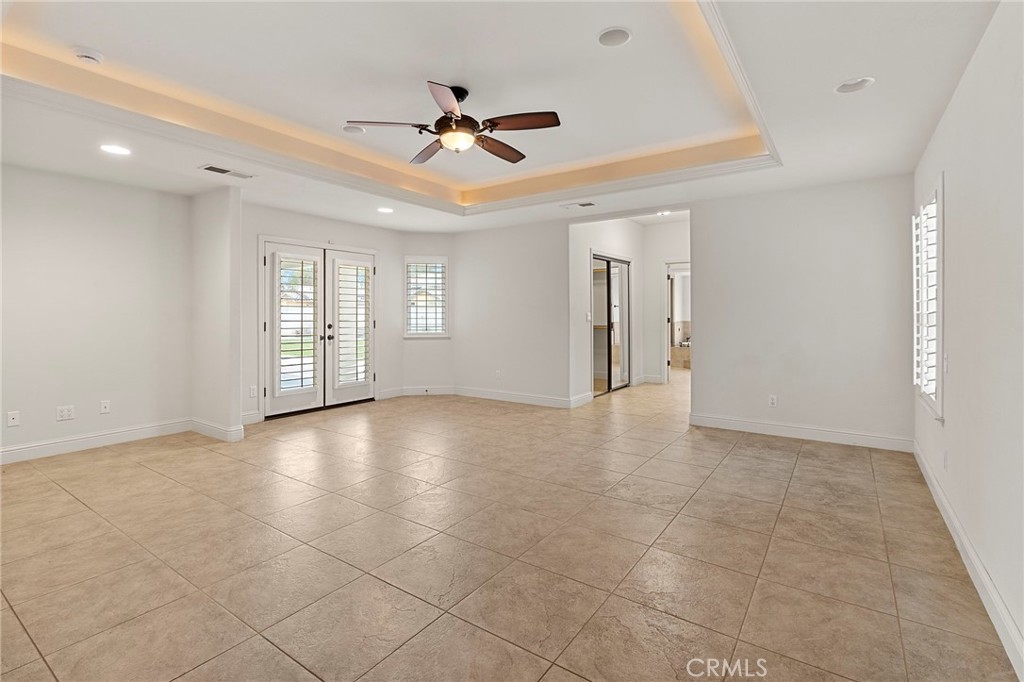 3255 Hollow, Madera, CA 93637