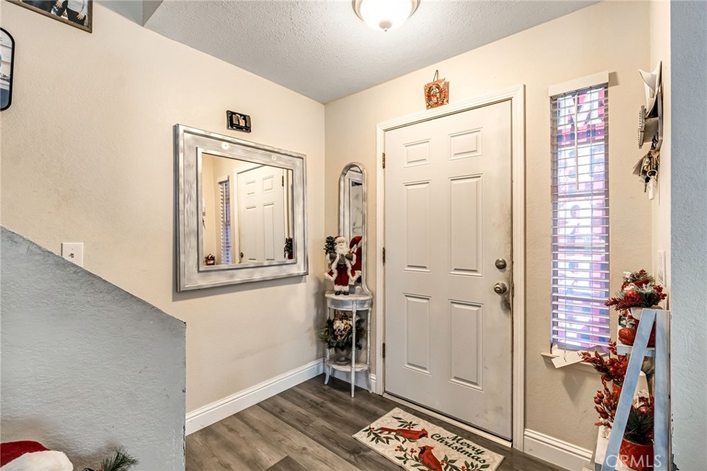 2372 Ironwood, Madera, CA 93637