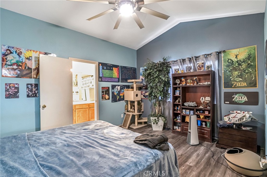 2372 Ironwood, Madera, CA 93637