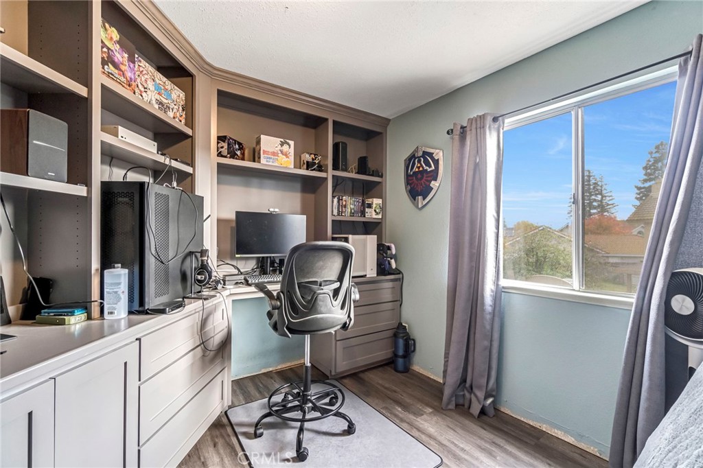 2372 Ironwood, Madera, CA 93637