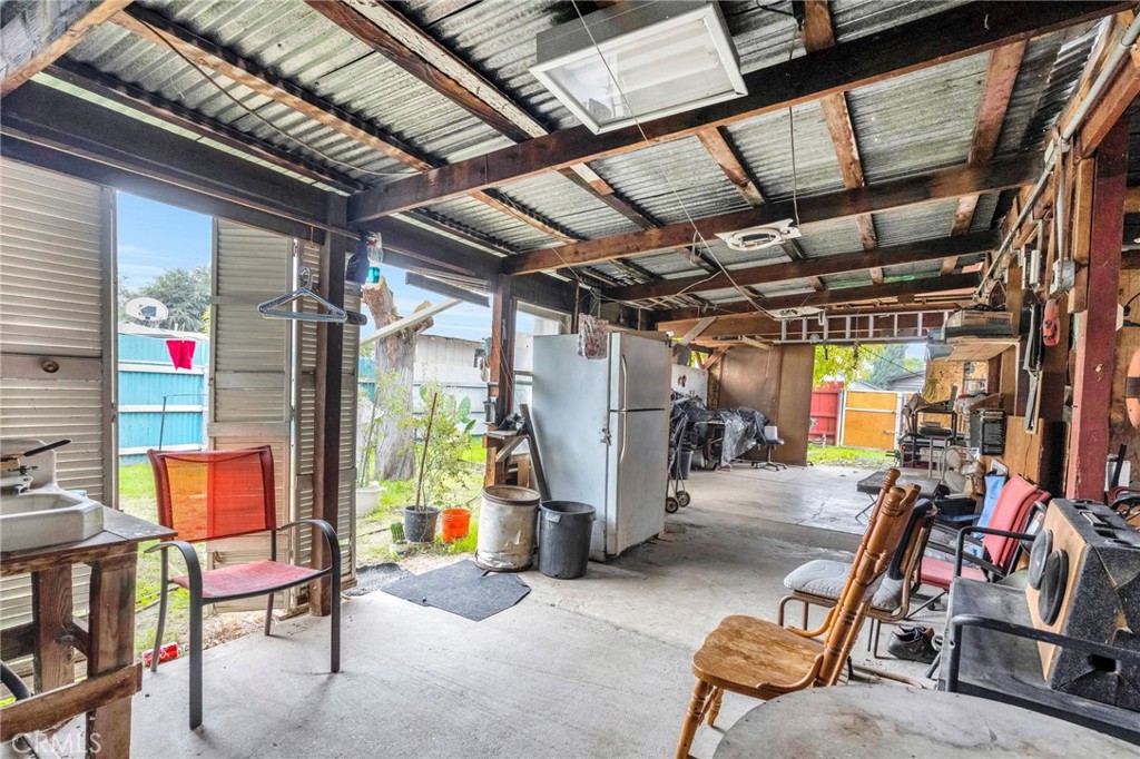 2463 Thompson, Selma, CA 93662