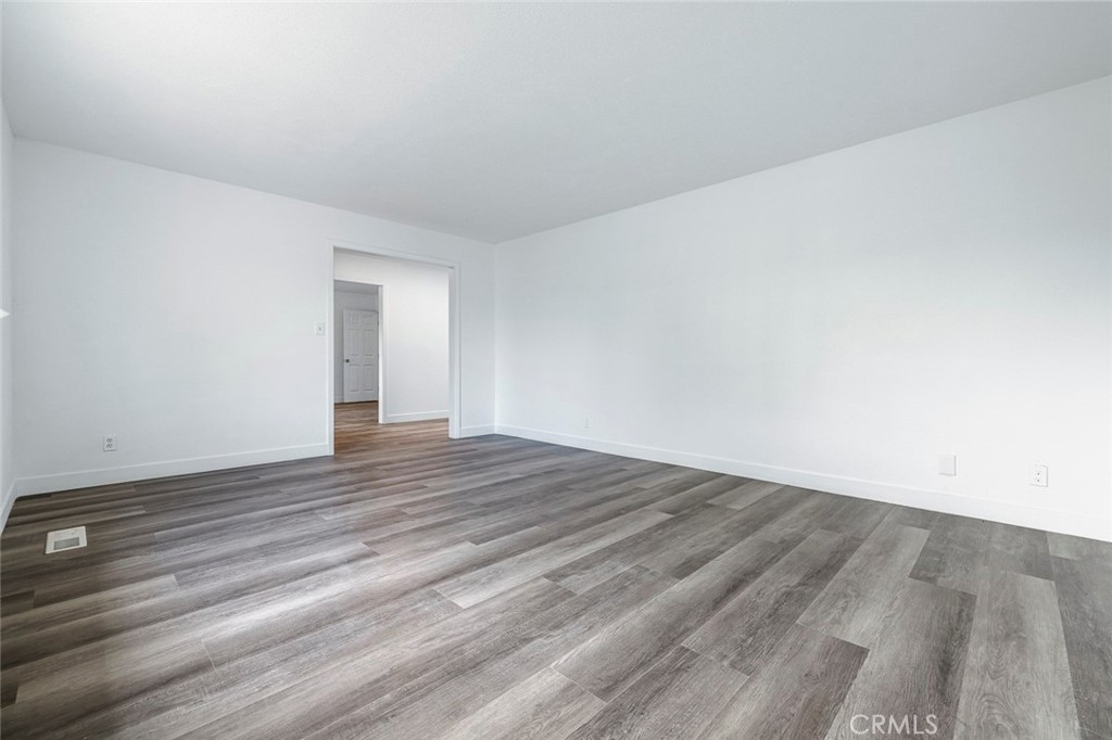 6513 N Anna, Fresno, CA 93710