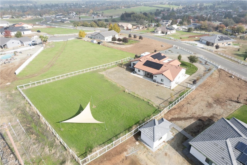 16605 Deer Creek Dr, Springville, CA 93265