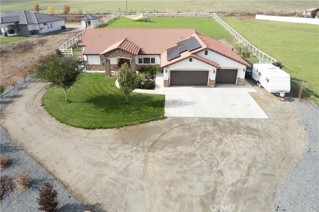 16605 Deer Creek Dr, Springville, CA 93265