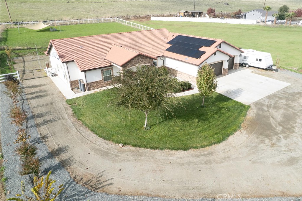 16605 Deer Creek Dr, Springville, CA 93265