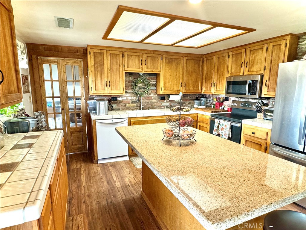 47515 Road 620, Oakhurst, CA 93644