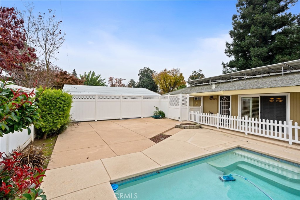 1011 Wyoming Dr, Merced, CA 95340