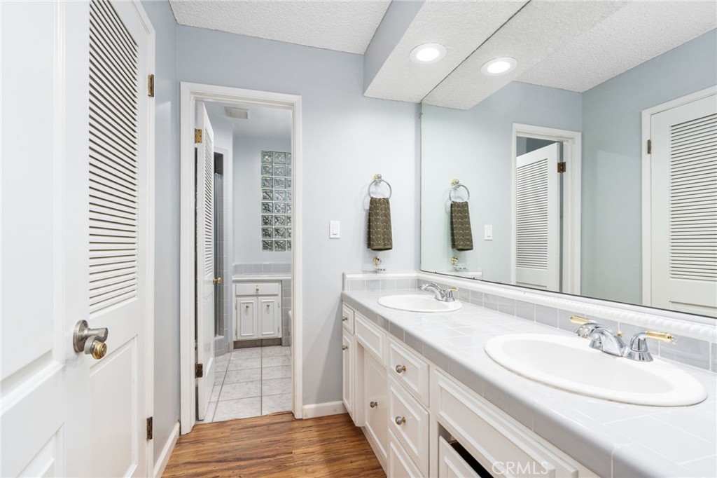 1011 Wyoming Dr, Merced, CA 95340