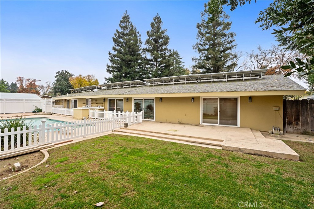 1011 Wyoming Dr, Merced, CA 95340