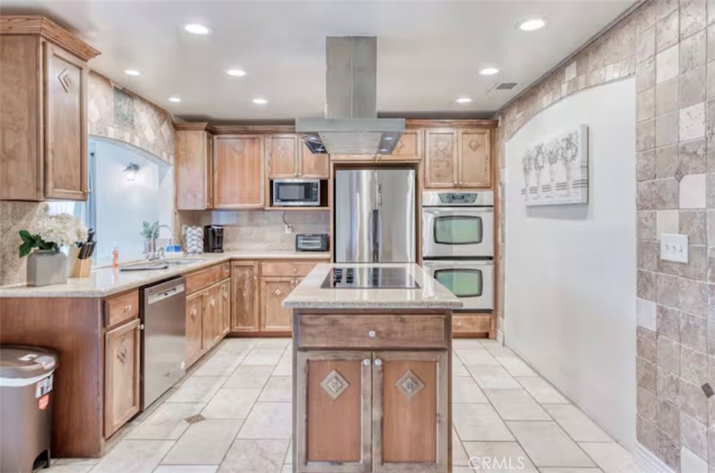 3436 W Sierra Avenue, Fresno, CA 93711