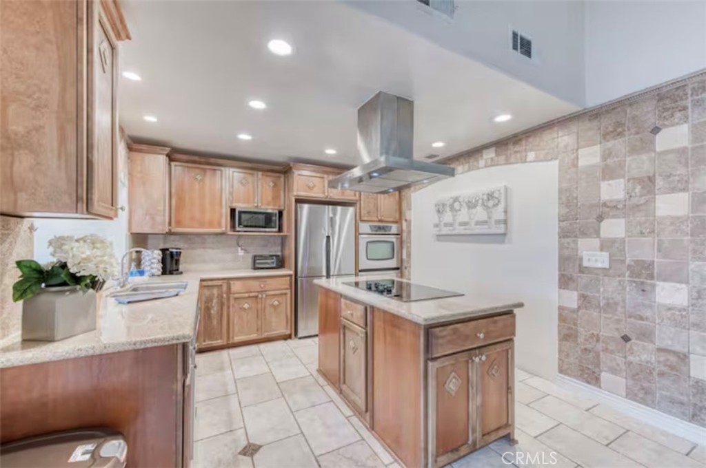 3436 W Sierra Avenue, Fresno, CA 93711