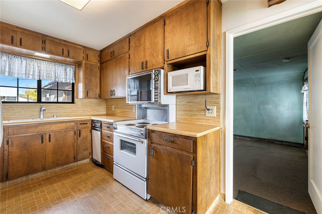 183 Harrison, Coalinga, CA 93210