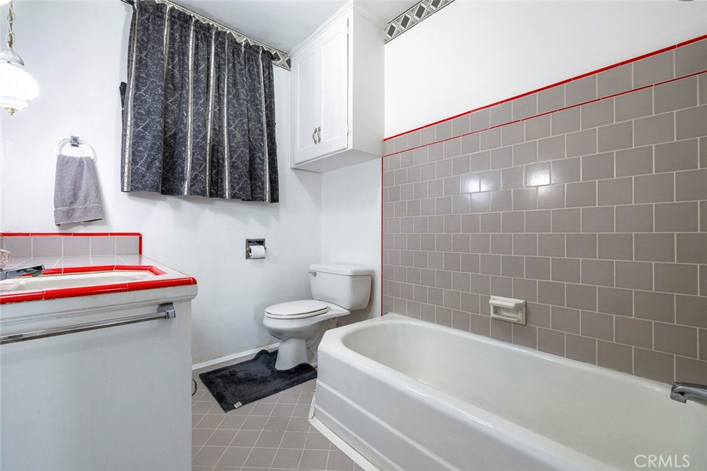 183 Harrison, Coalinga, CA 93210