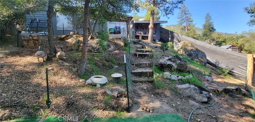 48833 Rock Point Rd, Oakhurst, CA 93644