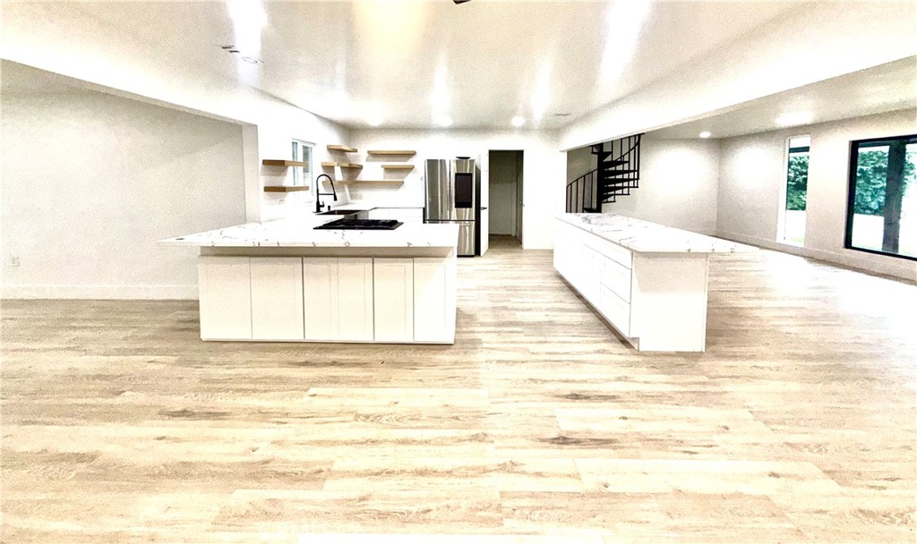 10326 10326 N N Fowler Ave, Clovis, CA 93619