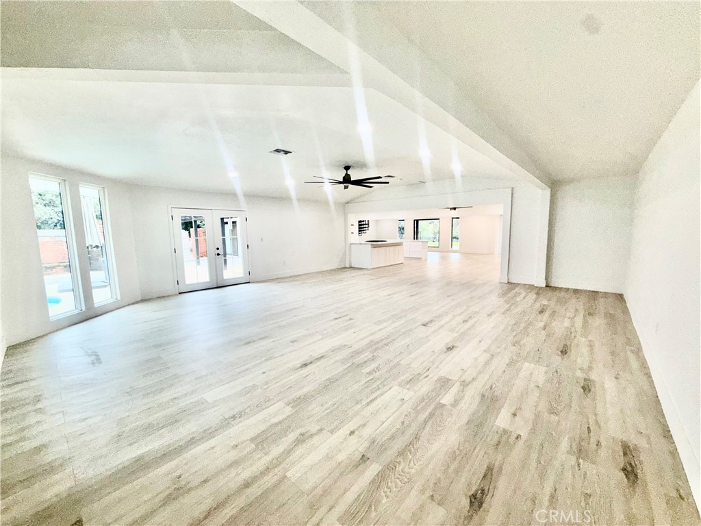 10326 10326 N N Fowler Ave, Clovis, CA 93619