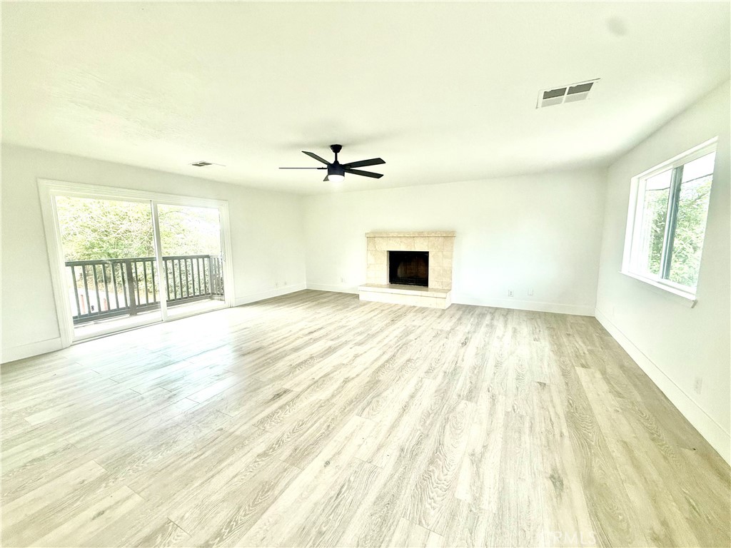 10326 10326 N N Fowler Ave, Clovis, CA 93619