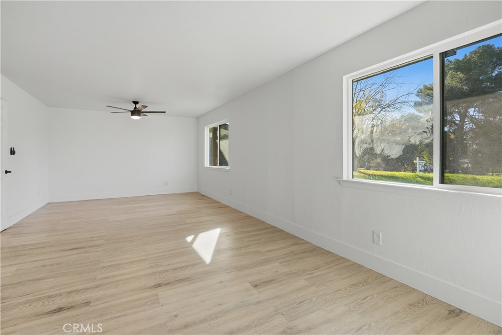 10326 10326 N N Fowler Ave, Clovis, CA 93619