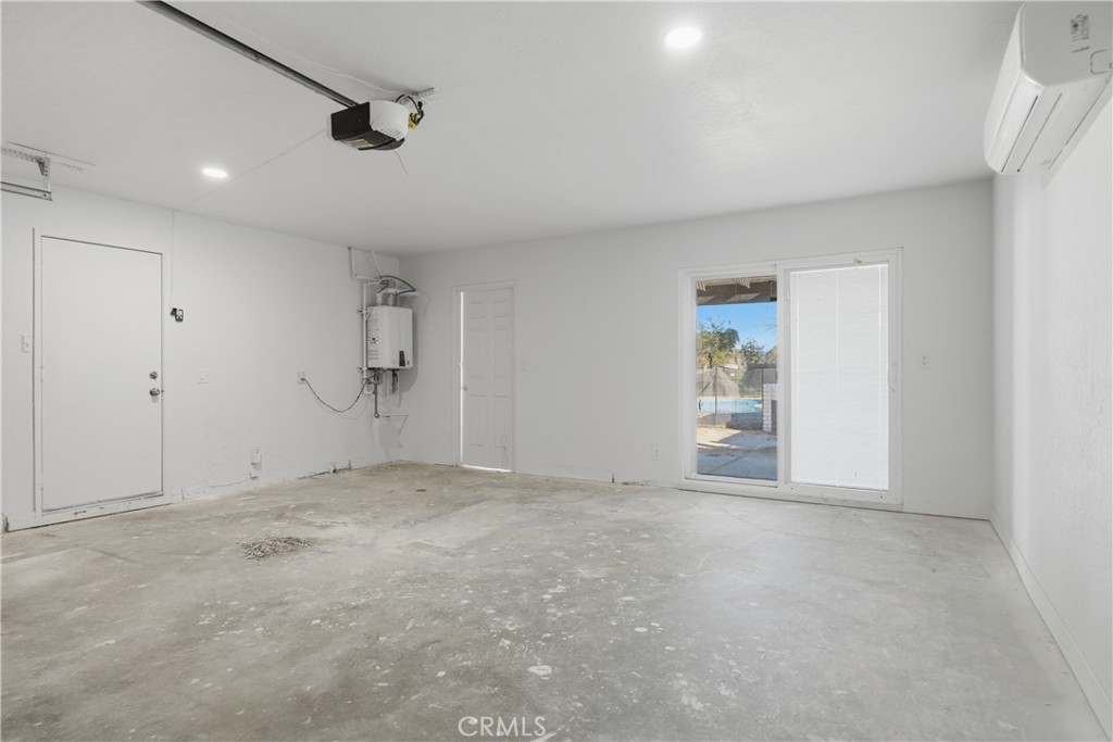 10326 10326 N N Fowler Ave, Clovis, CA 93619