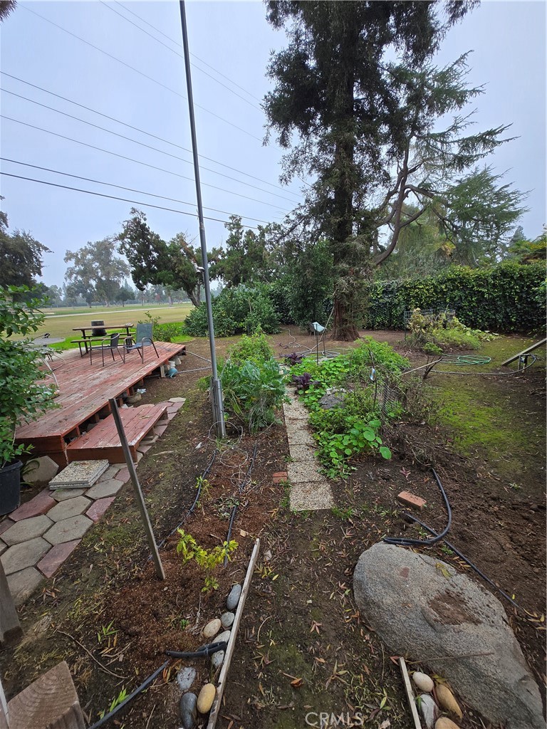 5867 E Club View, Fresno, CA 93727