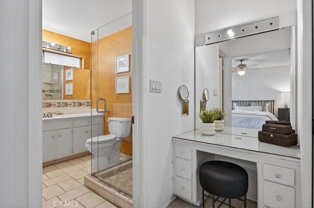 5867 E Club View, Fresno, CA 93727