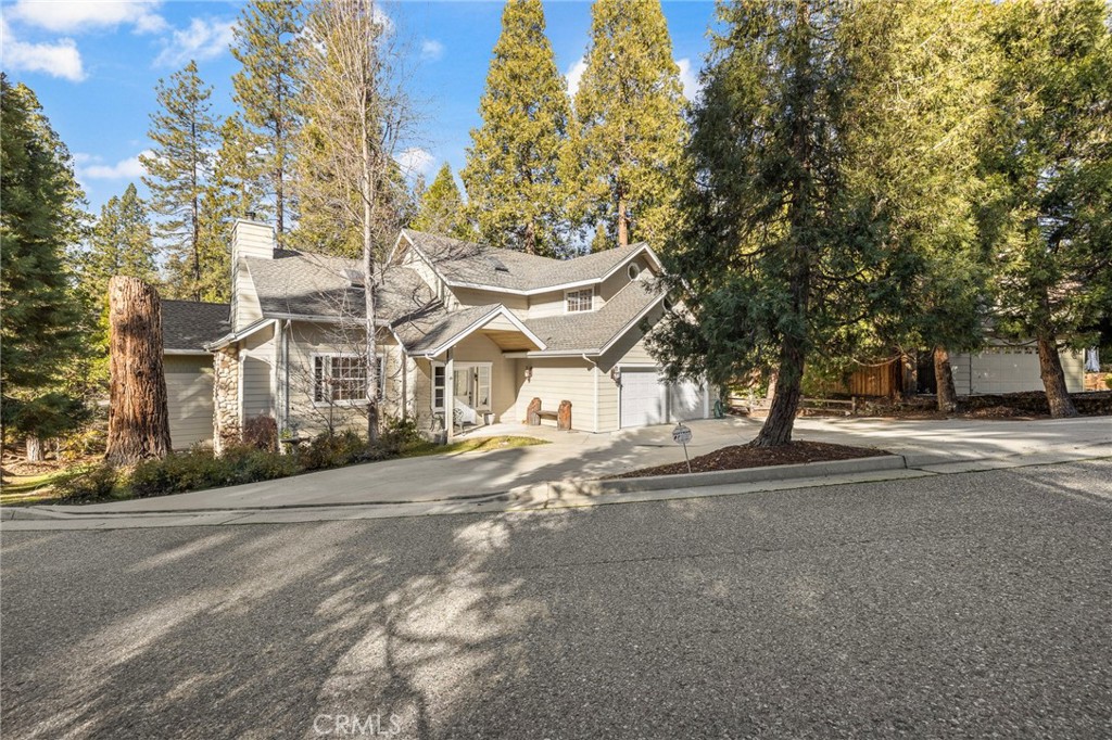 53875 Dogwood Creek, Bass Lake, CA 93604