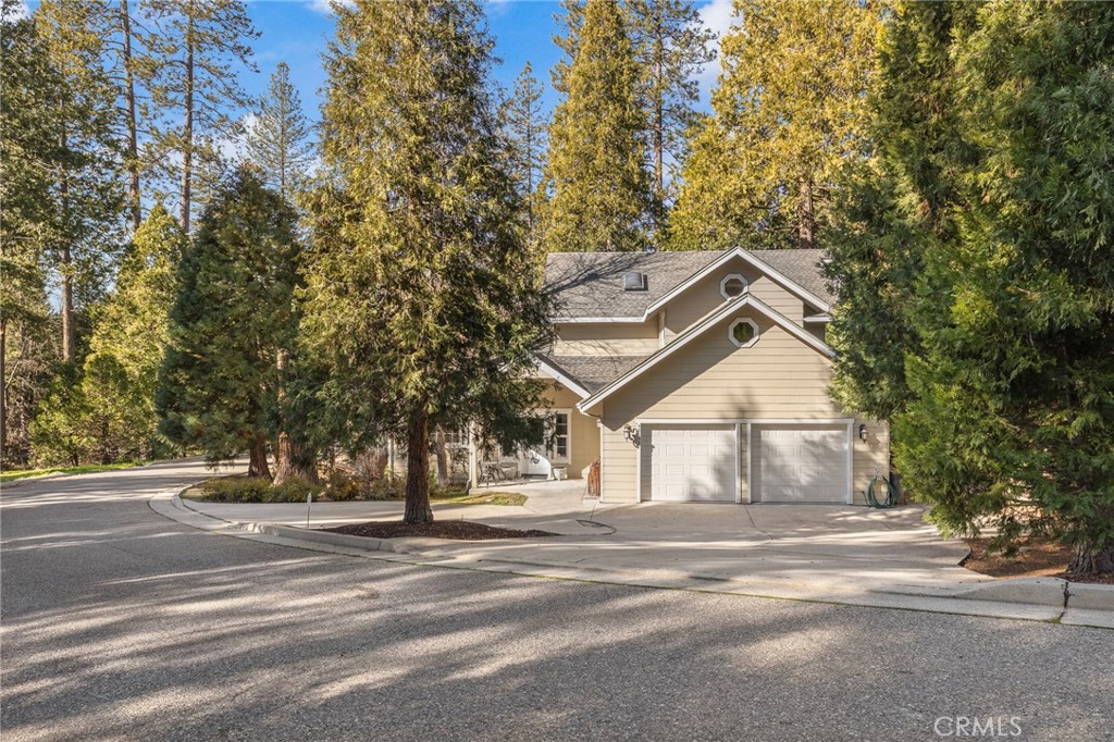 53875 Dogwood Creek, Bass Lake, CA 93604