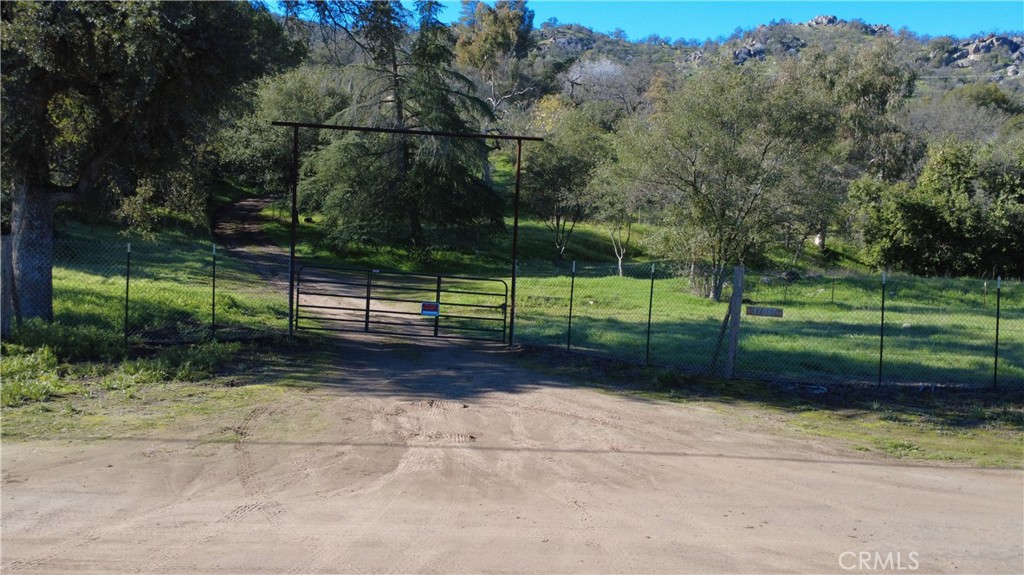 37087 Pebble, Squaw Valley, CA 93675