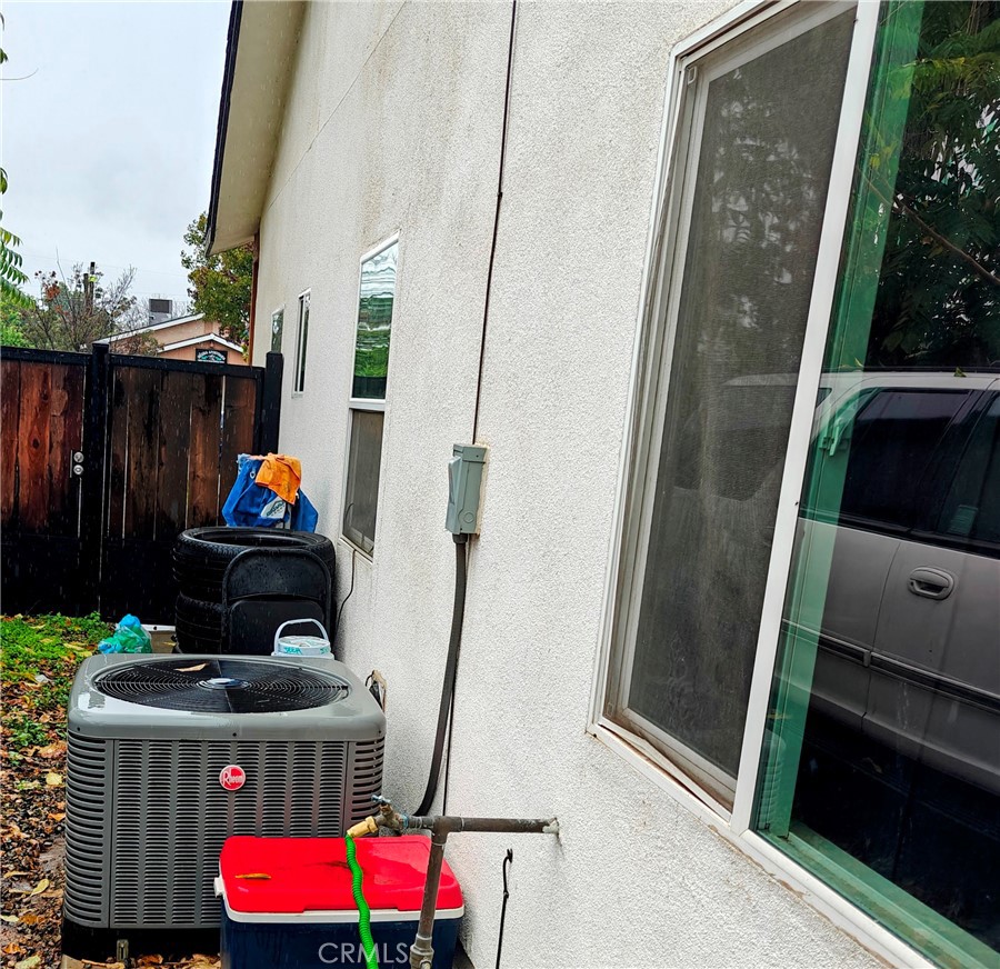 2425 S 10th St, Fresno, CA 93725