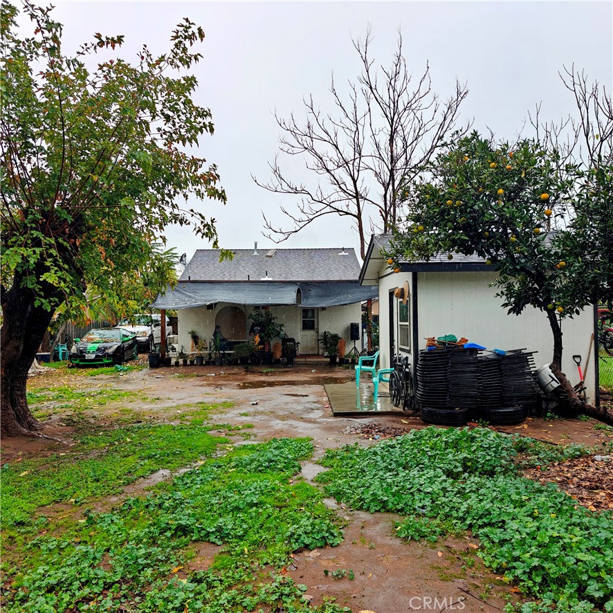 2425 S 10th St, Fresno, CA 93725