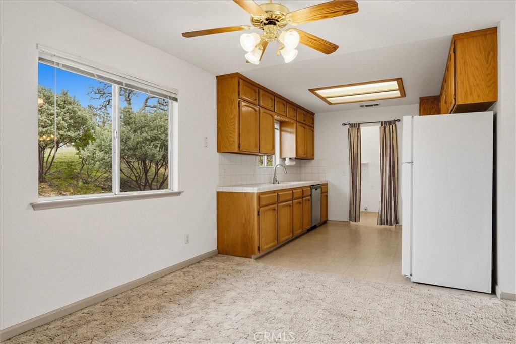 29951 N Lilley Way, Coarsegold, CA 93614