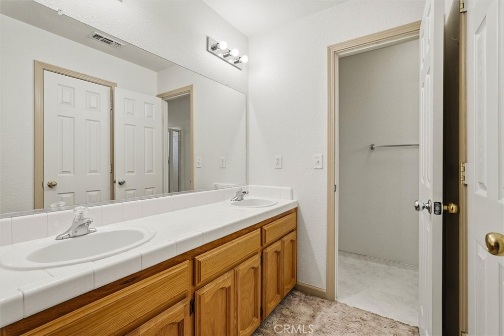 29951 N Lilley Way, Coarsegold, CA 93614