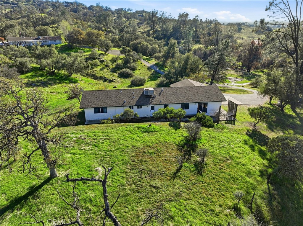 29951 N Lilley Way, Coarsegold, CA 93614