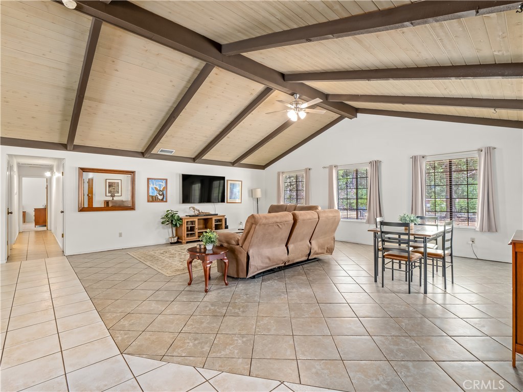 52092 Road 423, Oakhurst, CA 93644