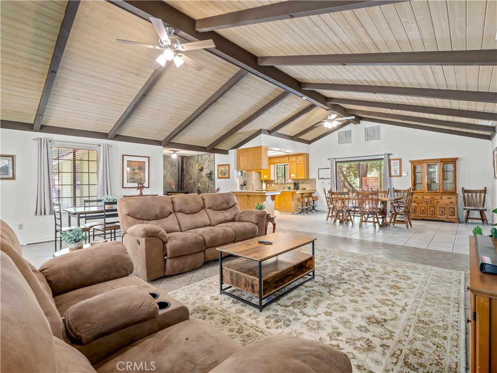 52092 Road 423, Oakhurst, CA 93644