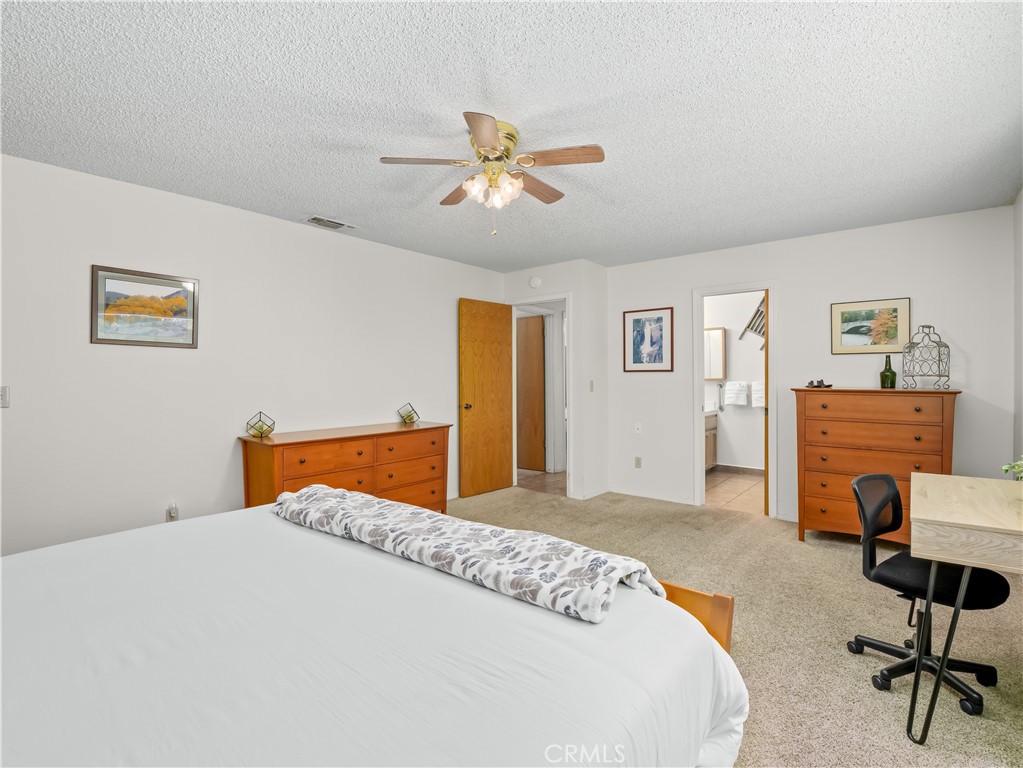 52092 Road 423, Oakhurst, CA 93644